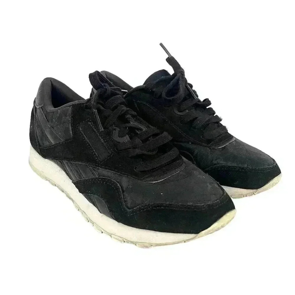 Reebok Black Casual Training Shoes‎ Sz 5.5 Women's Lace Up